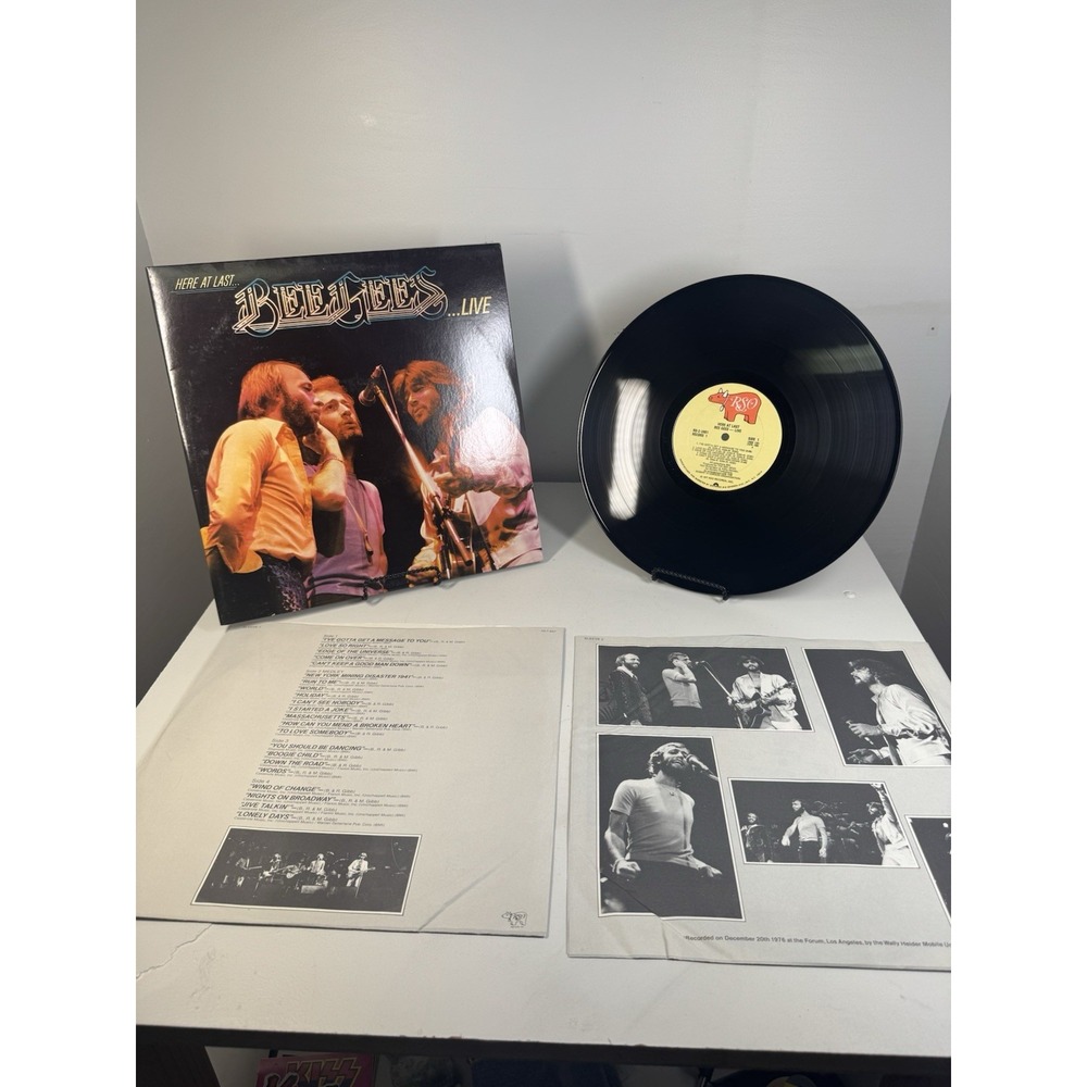 Bee Gees - Here At Last Bee Gees - Live Vinyl LP -‎ 1977 -